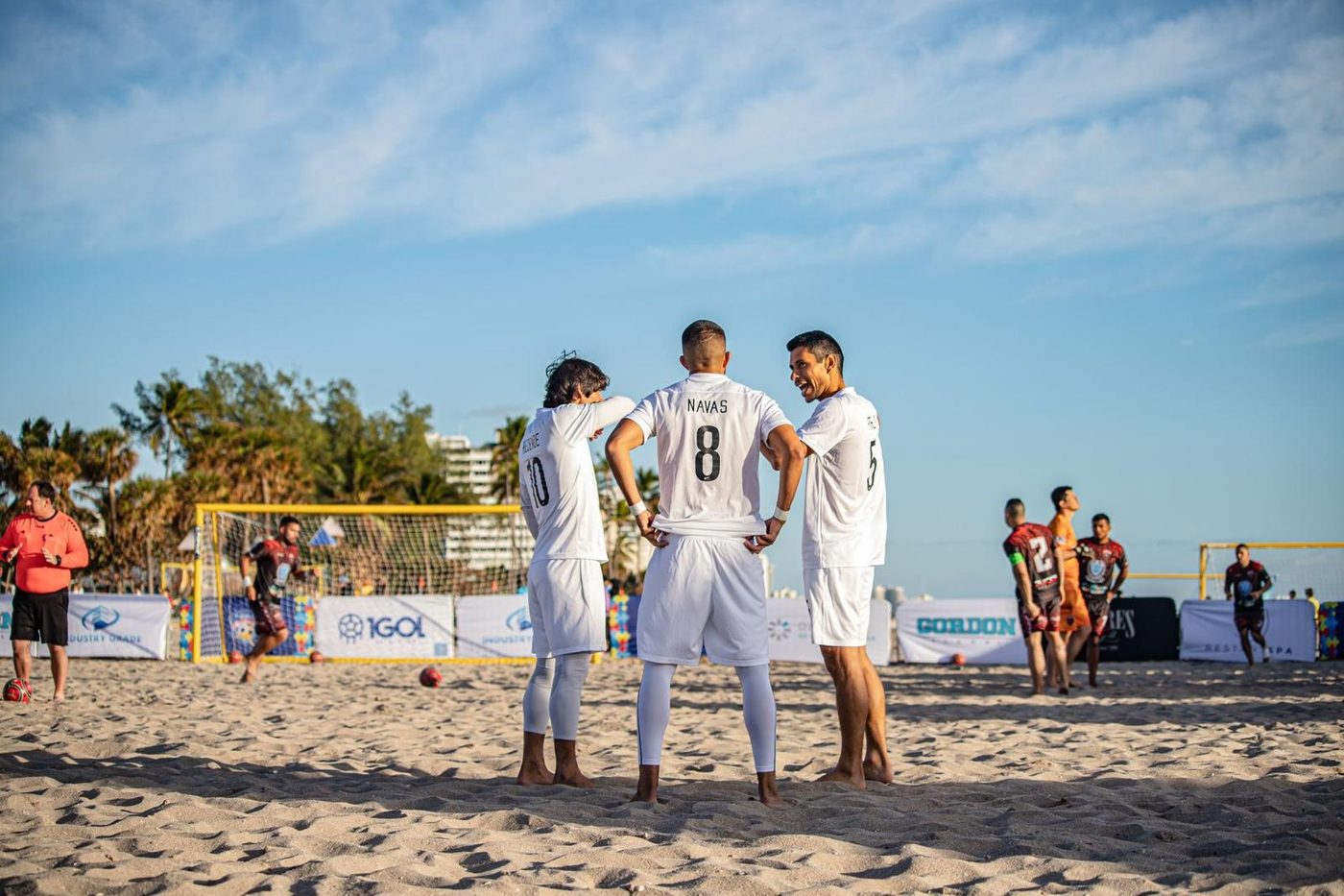 CFPM players huddled at an NBSL tournament match